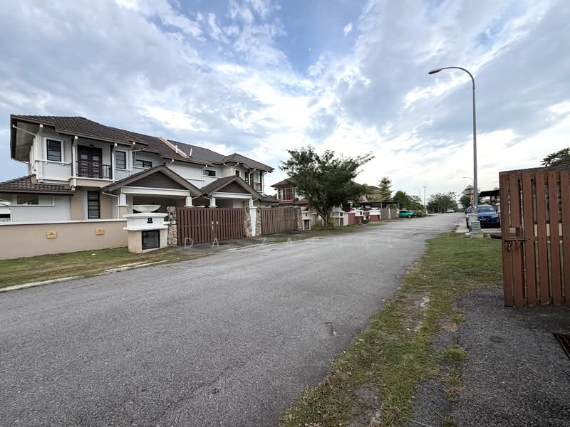 Rumah Berkembar untuk Dijual di Nilai Impian (Nilai) - Eda Zainal - PropertyGuru.com.my
