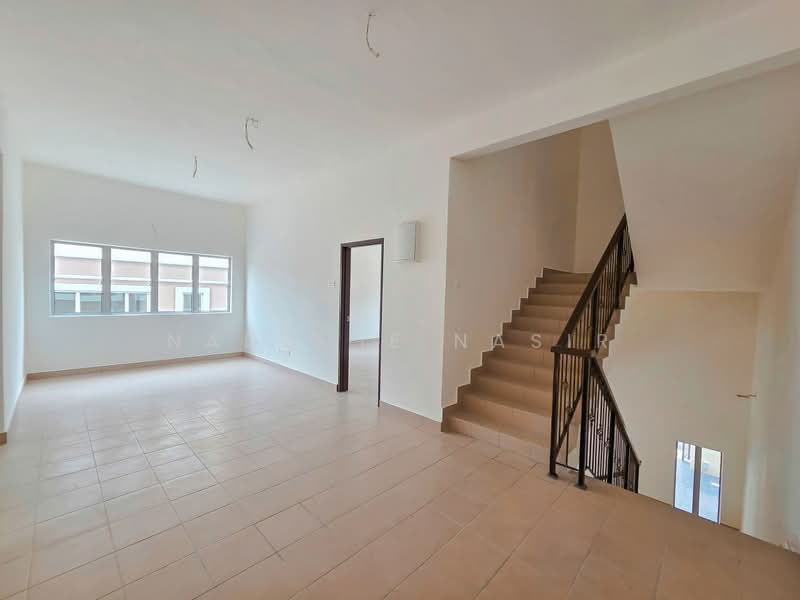 Rumah Berkembar untuk Dijual di Kajang (Selangor) - Nadzmie Nasir - Living Room - PropertyGuru.com.my