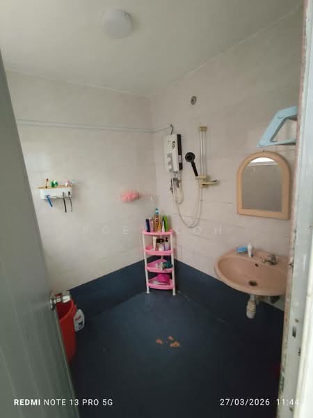 1-storey Terraced House for Rent in Taman Abad (Johor Bahru) - Poey Loh - Bathroom - PropertyGuru.com.my