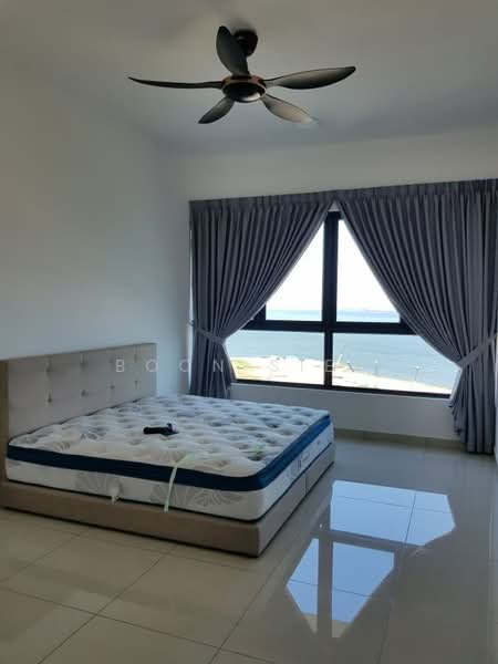 Kondominium untuk Dijual di Waterside Residence - Boon Siew - Bedroom - PropertyGuru.com.my
