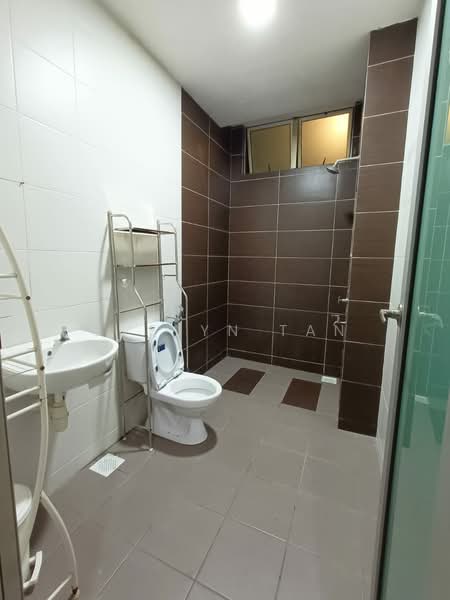 Apartment for Sale at The Seed Taman Sutera Utama - Evelyn Tan - Bathroom - PropertyGuru.com.my