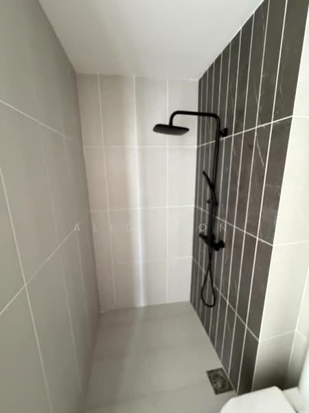 Condominium for Sale at Milano Eight - Alice Kon - Bathroom - PropertyGuru.com.my