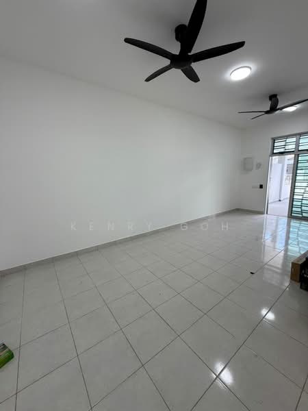 Terraced House for Rent in Bandar Putra (Kulai) - Kenry Goh - Living Room - PropertyGuru.com.my