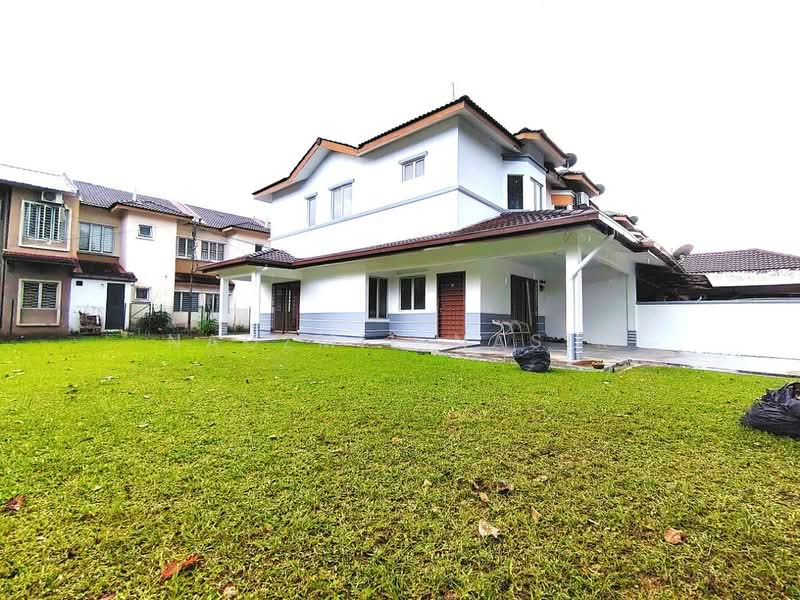 Rumah Teres 2 Tingkat untuk Dijual di Taman Impian Putra (Bangi) - Nadzmie Nasir - Exterior - PropertyGuru.com.my