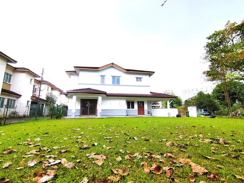 Rumah Teres 2 Tingkat untuk Dijual di Taman Impian Putra (Bangi) - Nadzmie Nasir - Exterior - PropertyGuru.com.my