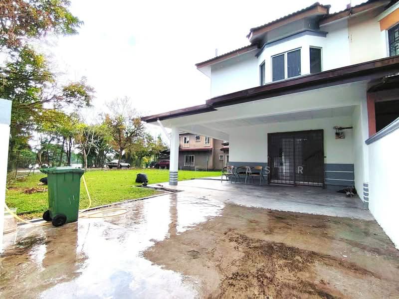 Rumah Teres 2 Tingkat untuk Dijual di Taman Impian Putra (Bangi) - Nadzmie Nasir - Exterior - PropertyGuru.com.my