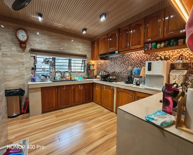 2-storey Terraced House for Sale in Kota Kemuning (Shah Alam) - Jim Ling - Kitchen - PropertyGuru.com.my