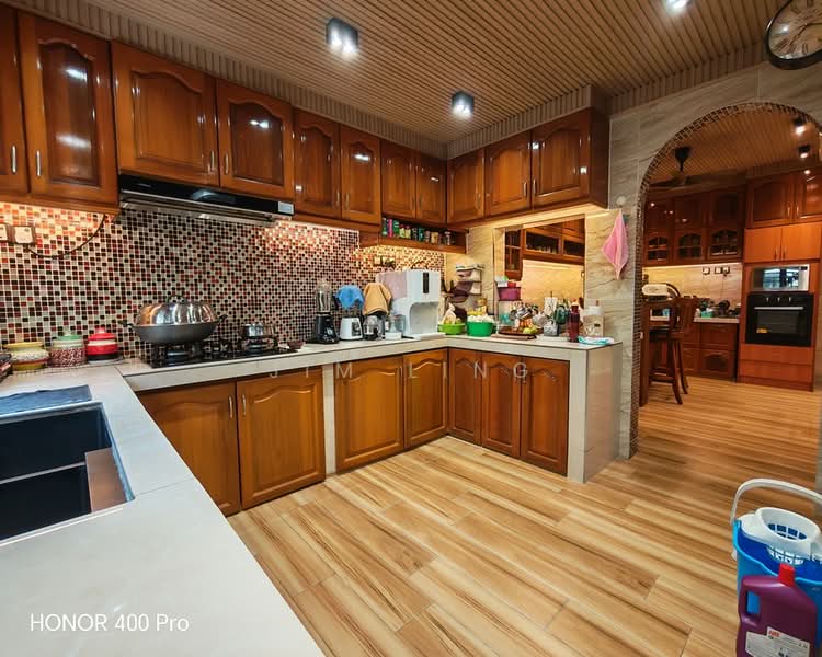 2-storey Terraced House for Sale in Kota Kemuning (Shah Alam) - Jim Ling - Kitchen - PropertyGuru.com.my