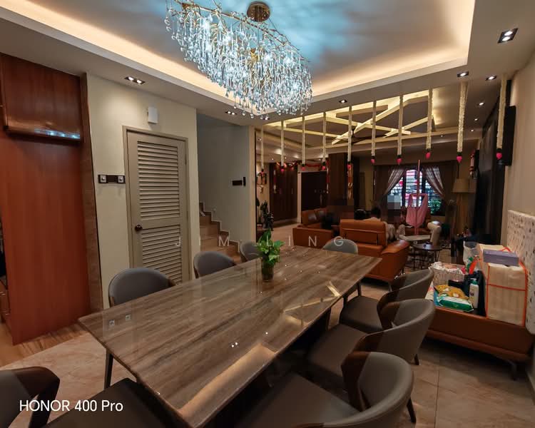 2-storey Terraced House for Sale in Kota Kemuning (Shah Alam) - Jim Ling - Living Room - PropertyGuru.com.my
