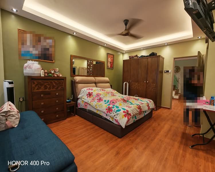 2-storey Terraced House for Sale in Kota Kemuning (Shah Alam) - Jim Ling - Bedroom - PropertyGuru.com.my