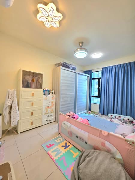 Service Residence for Sale at D'Summit Residences - Elvis Ku - Bedroom - PropertyGuru.com.my