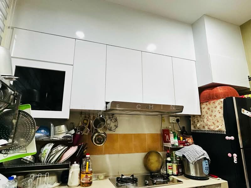 Rumah Teres 2 Tingkat untuk Dijual di Taman Bestari Indah (Ulu Tiram) - Chloe Chin - Kitchen - PropertyGuru.com.my