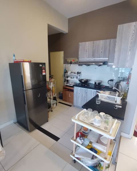 Servis Apartment untuk Dijual di Skypod Residence - Jim Ling - Kitchen - PropertyGuru.com.my