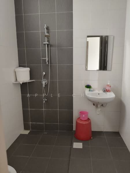 Rumah Teres 2 Tingkat untuk Disewa di Taman Redang (Johor Bahru) - Apple Chey - Bathroom - PropertyGuru.com.my
