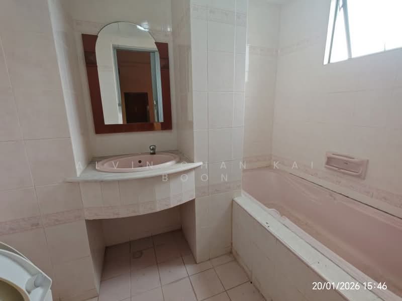 Condominium for Sale at Harmoni - Alvin Chan Kai Boon - Bathroom - PropertyGuru.com.my