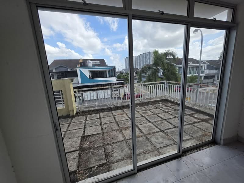 Semi-Detached House for Sale in Masai (Johor) - Steven Ee - Balcony - PropertyGuru.com.my