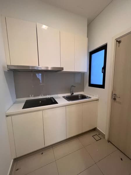 Service Residence for Sale at The Horizon Residence - Manny Lum - Kitchen - PropertyGuru.com.my