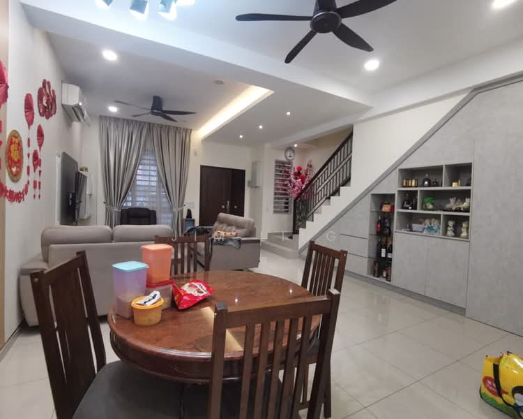 2-storey Terraced House for Sale in Bandar Rimbayu (Telok Panglima Garang) - Jim Ling - Living Room - PropertyGuru.com.my