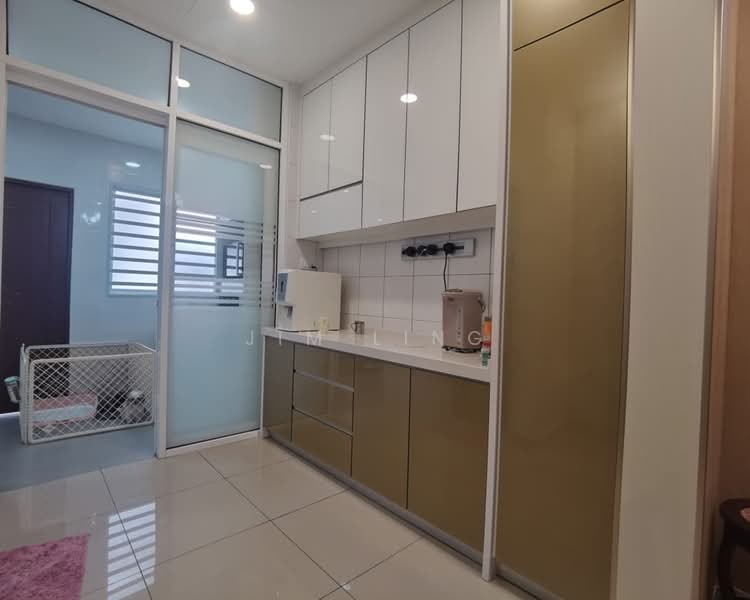 2-storey Terraced House for Sale in Bandar Rimbayu (Telok Panglima Garang) - Jim Ling - Kitchen - PropertyGuru.com.my