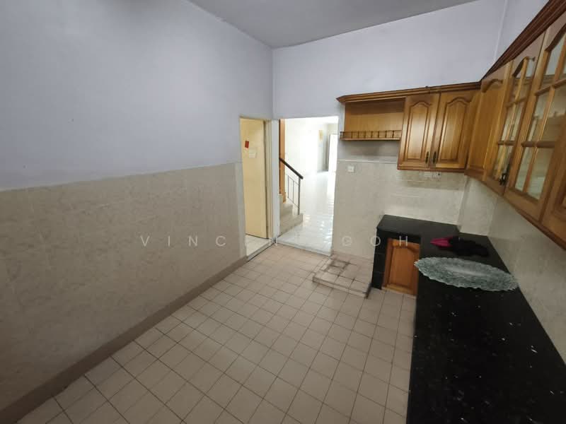 2.5-storey Terraced House for Sale in Kepong (Kuala Lumpur) - Vincent Goh - Kitchen - PropertyGuru.com.my