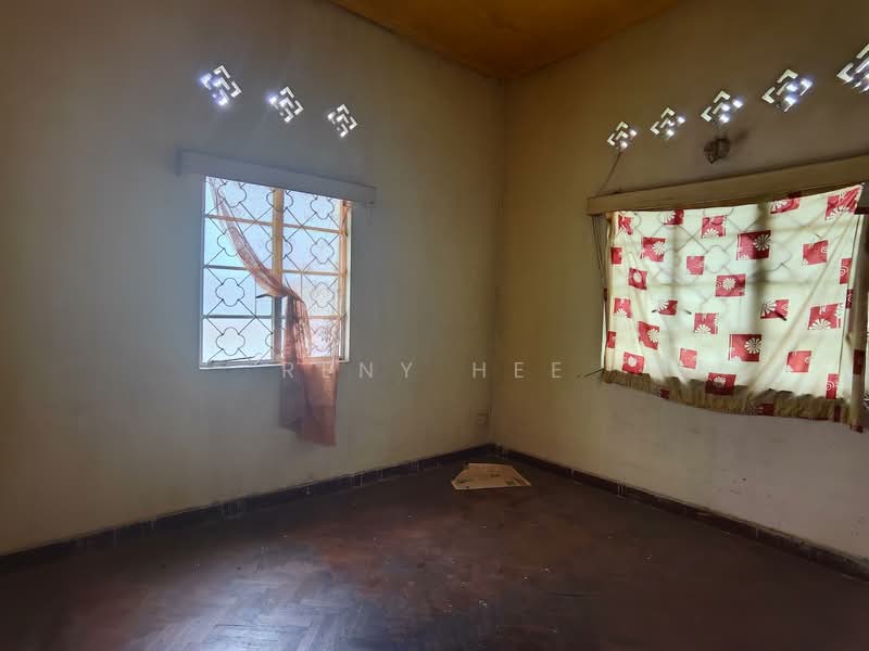 Tanah Kediaman untuk Dijual di Taman Stulang Laut (Johor Bahru) - Reny Hee - Interior - PropertyGuru.com.my