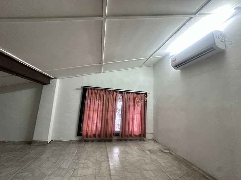 Semi-Detached House for Rent in Johor Bahru (Johor) - Jin Chew - Interior - PropertyGuru.com.my