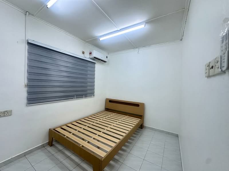 Semi-Detached House for Sale in Johor Bahru (Johor) - Jin Chew - Bedroom - PropertyGuru.com.my