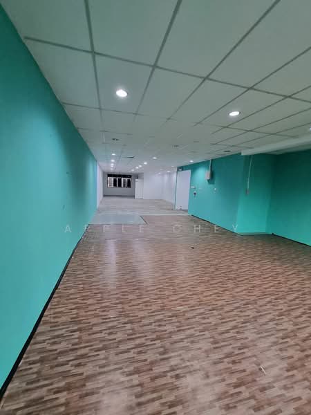 Shop / Office for Sale in Bandar Uda Utama (Johor Bahru) - Apple Chey - Interior - PropertyGuru.com.my