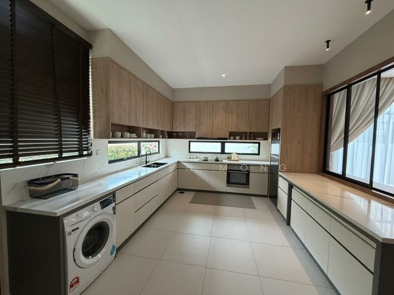 Semi-Detached House for Sale in Austin Crest (Johor Bahru) - Darren Mong - Kitchen - PropertyGuru.com.my