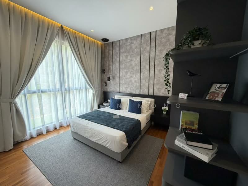 Semi-Detached House for Sale in Austin Crest (Johor Bahru) - Darren Mong - Bedroom - PropertyGuru.com.my
