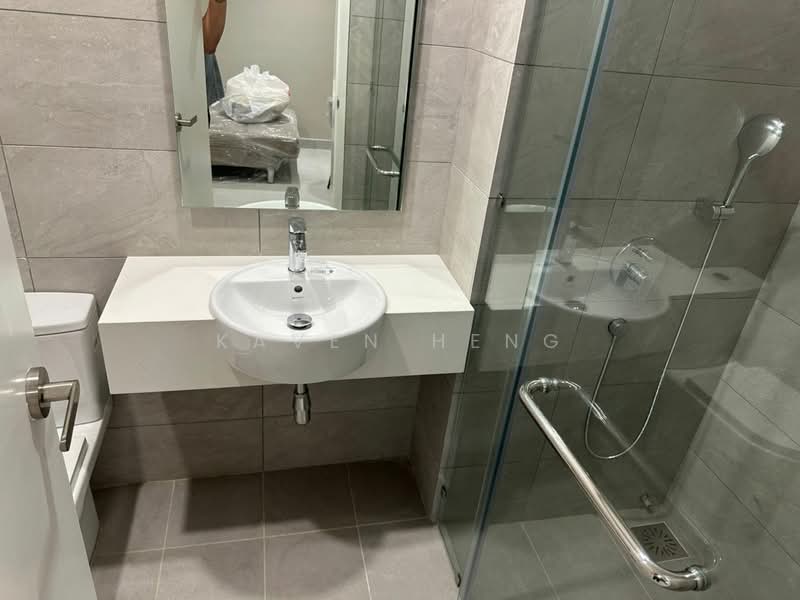 Service Residence for Rent at Dorsett Waterfront Subang - Kaven Heng - Bathroom - PropertyGuru.com.my