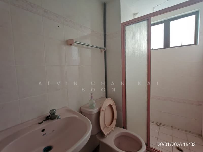 Condominium for Sale at Harmoni - Alvin Chan Kai Boon - Bathroom - PropertyGuru.com.my