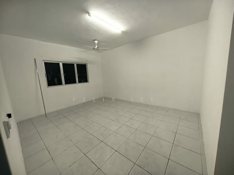 Condominium for Rent at Residensi Sateria - Felix Lee - Interior - PropertyGuru.com.my