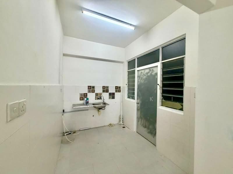 Kondominium untuk Disewa di Summer Place - Gan Chun Kai - Kitchen - PropertyGuru.com.my