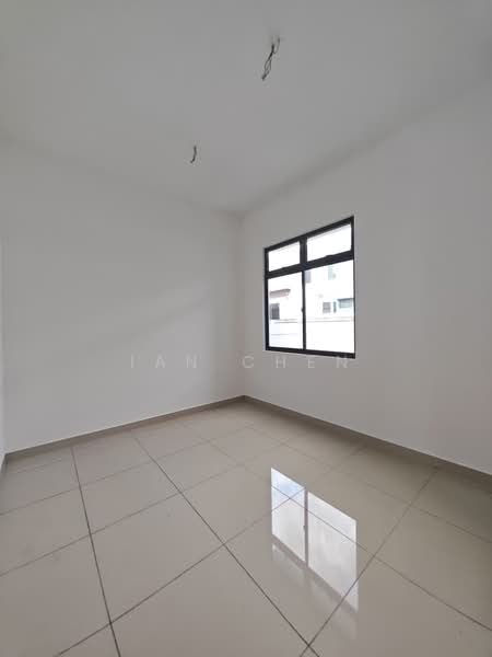 Rumah Teres 2 Tingkat untuk Dijual di Johor Bahru (Johor) - Ian Chen - PropertyGuru.com.my