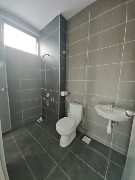 Rumah Teres 2 Tingkat untuk Dijual di Johor Bahru (Johor) - Ian Chen - PropertyGuru.com.my