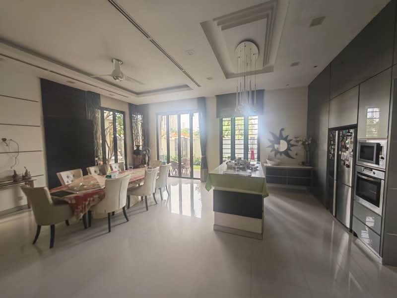 Bungalow House untuk Dijual di Taman Yarl (Jalan Klang Lama (Old Klang Road)) - Bobo Lee - Dining Room - PropertyGuru.com.my