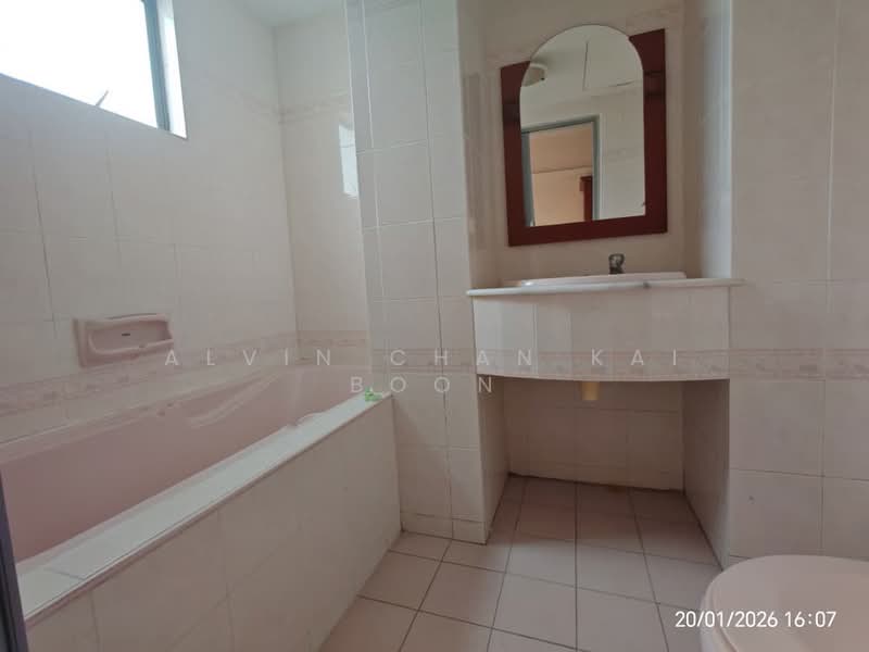 Condominium for Sale at Harmoni - Alvin Chan Kai Boon - Bathroom - PropertyGuru.com.my