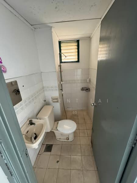 Apartment for Rent at SD Apartments - Vincent Lai - Bathroom - PropertyGuru.com.my