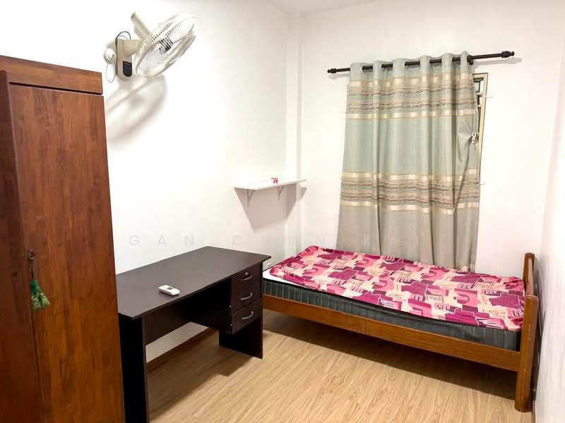 Pangsapuri untuk Disewa di The Ocean View (Bandar Sri Pinang) - Gan Chun Kai - Bedroom - PropertyGuru.com.my