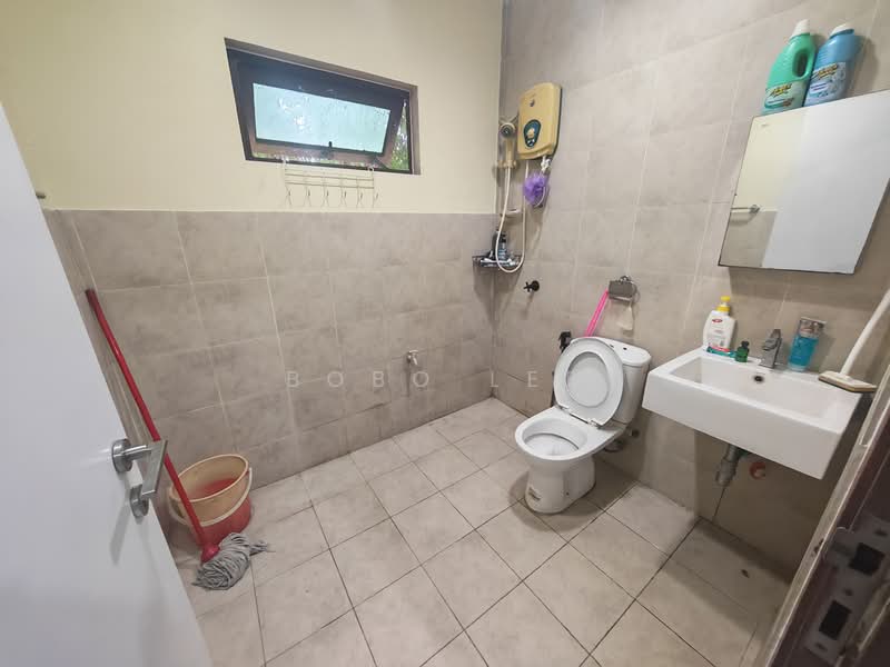 Bungalow for Sale in Sri Petaling (Kuala Lumpur) - Bobo Lee - Bathroom - PropertyGuru.com.my