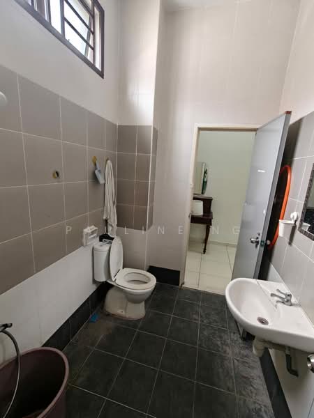 Rumah Teres 2 Tingkat untuk Disewa di Taman Nusa Sentral (Iskandar Puteri (Nusajaya)) - Pauline Ng - Bathroom - PropertyGuru.com.my