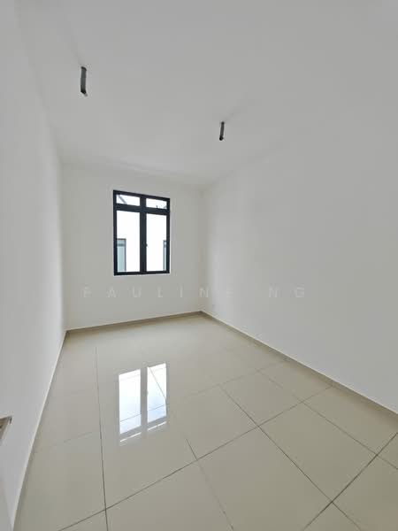 Rumah Teres 2 Tingkat untuk Dijual di Bandar Seri Alam (Masai) - Pauline Ng - PropertyGuru.com.my