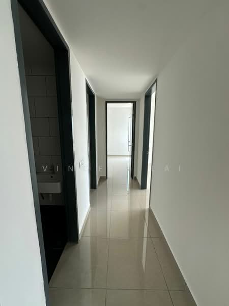Condominium for Rent at Selayang 18 - Vincent Lai - Corridor - PropertyGuru.com.my