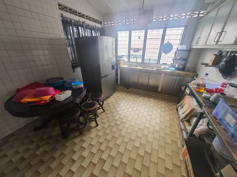 1-storey Terraced House for Sale in Taman Overseas Union (Taman Oug) (Jalan Klang Lama (Old Klang Road)) - Bobo Lee - Kitchen - PropertyGuru.com.my