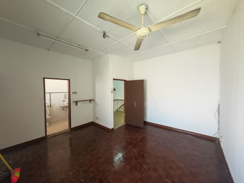 2-storey Terraced House for Sale in Taman Overseas Union (Taman Oug) (Jalan Klang Lama (Old Klang Road)) - Bobo Lee - Interior - PropertyGuru.com.my