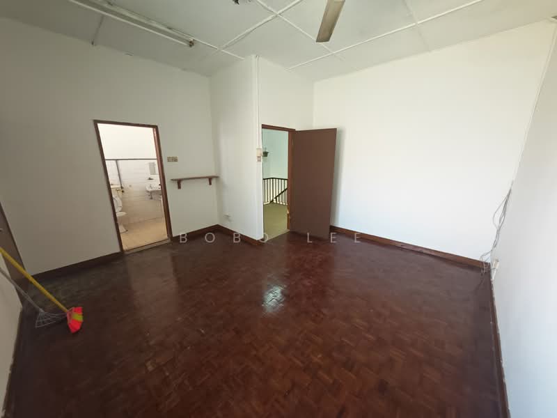 2-storey Terraced House for Sale in Taman Overseas Union (Taman Oug) (Jalan Klang Lama (Old Klang Road)) - Bobo Lee - Interior - PropertyGuru.com.my