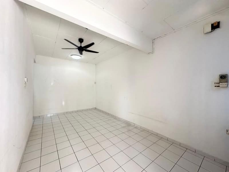 Terraced House for Sale in Taman Daya (Johor Bahru) - Ian Chen - PropertyGuru.com.my