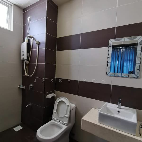 Condominium for Rent at M Condominium @ Larkin - Jessy Koh - Bathroom - PropertyGuru.com.my