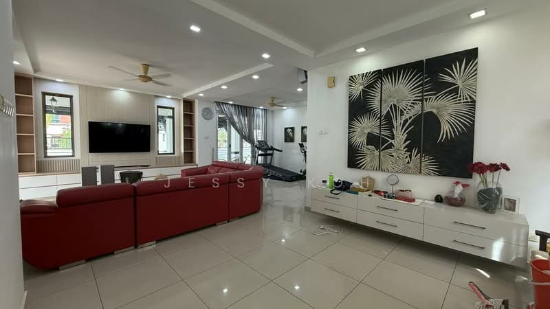 Semi-Detached House for Rent in Taman Mount Austin (Tebrau) - Jessy Koh - Living Room - PropertyGuru.com.my